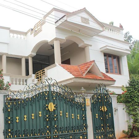 Tulip Villa Pondicherry Exteriör bild